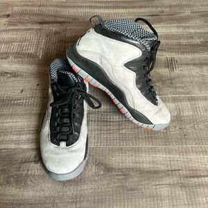 JORDAN 10’s